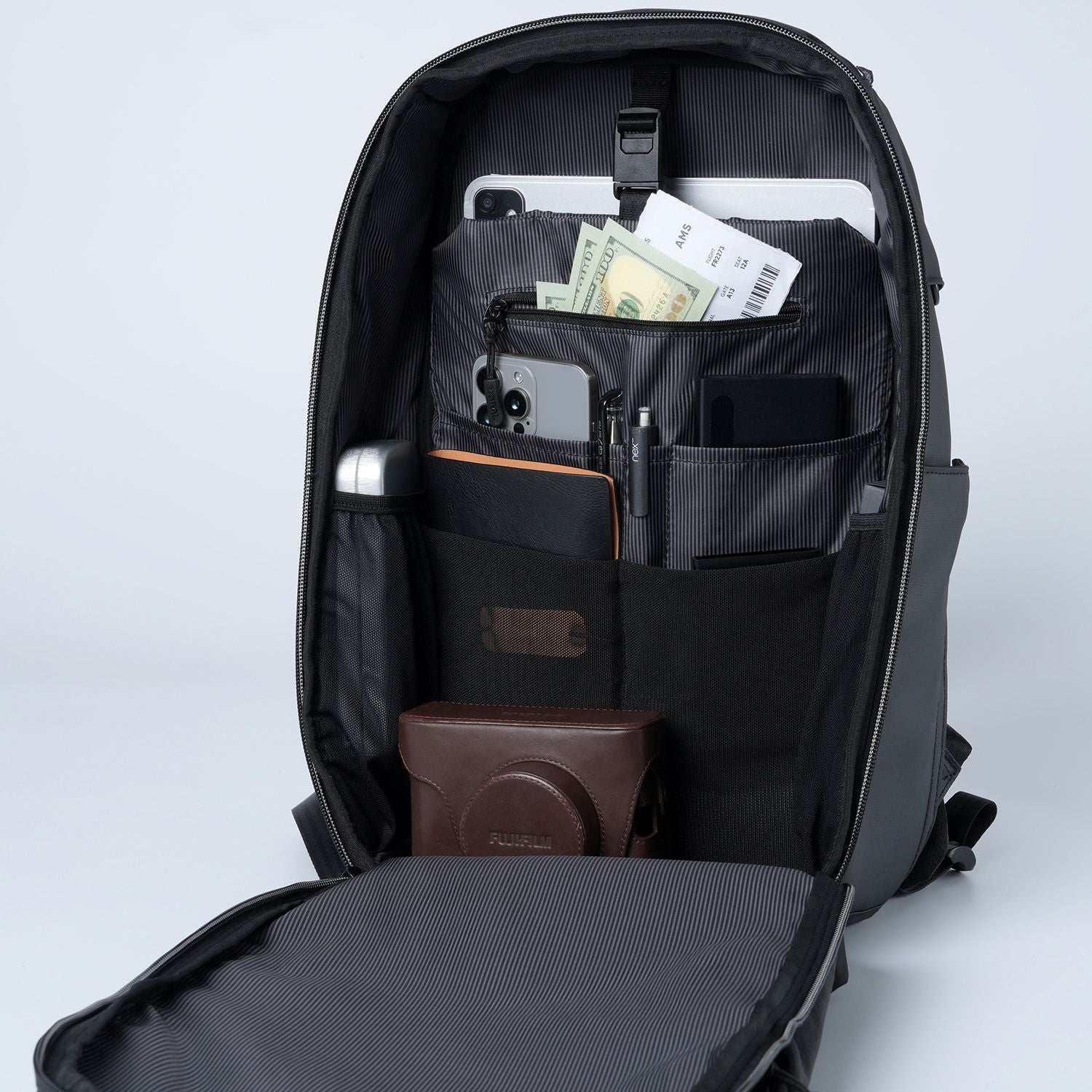 Ruksak MORAL BAGS Umago Ronin, crna, 4 pametna pretinca s mjestom za laptop, mobitel, putovnicu i fotoaparat