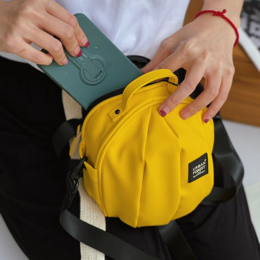 Urban Forest Beetle mini torbica, žuta, prilagodljivi volumen za mobitel i pribor