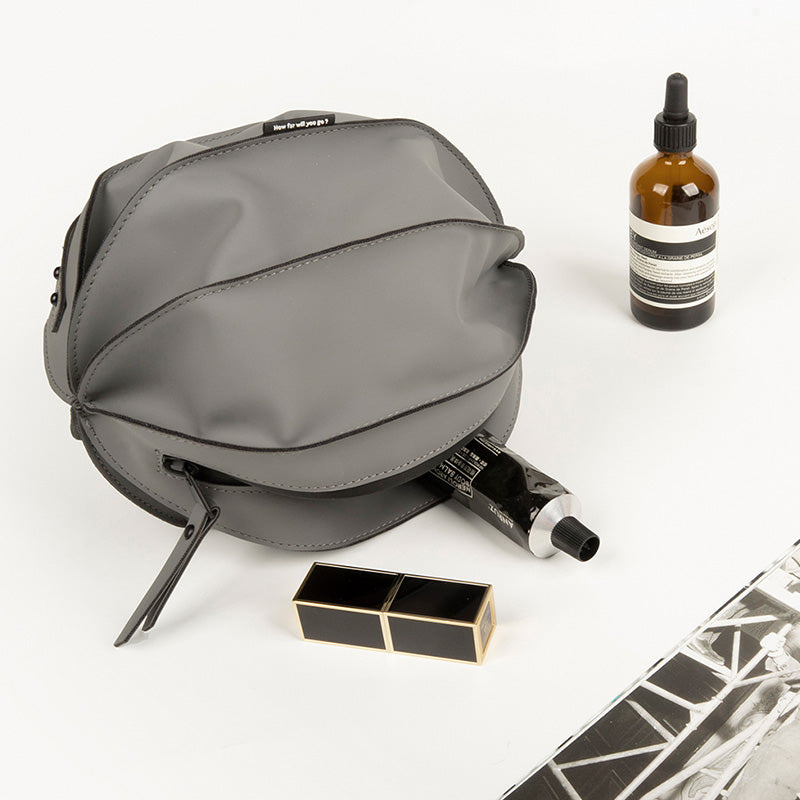 Urban Forest Cactus Toiletry Bag XL, siva, sklopiva kozmetička torbica uz kozmetičke proizvode